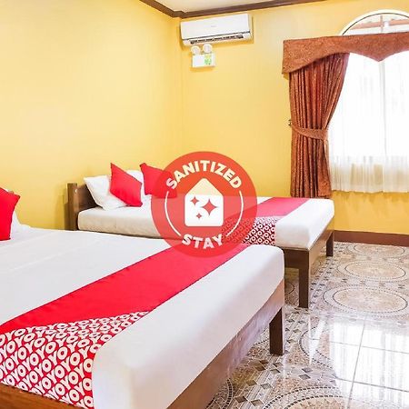 Oyo 422 Villa Emilia Pension House Panglao Exterior photo