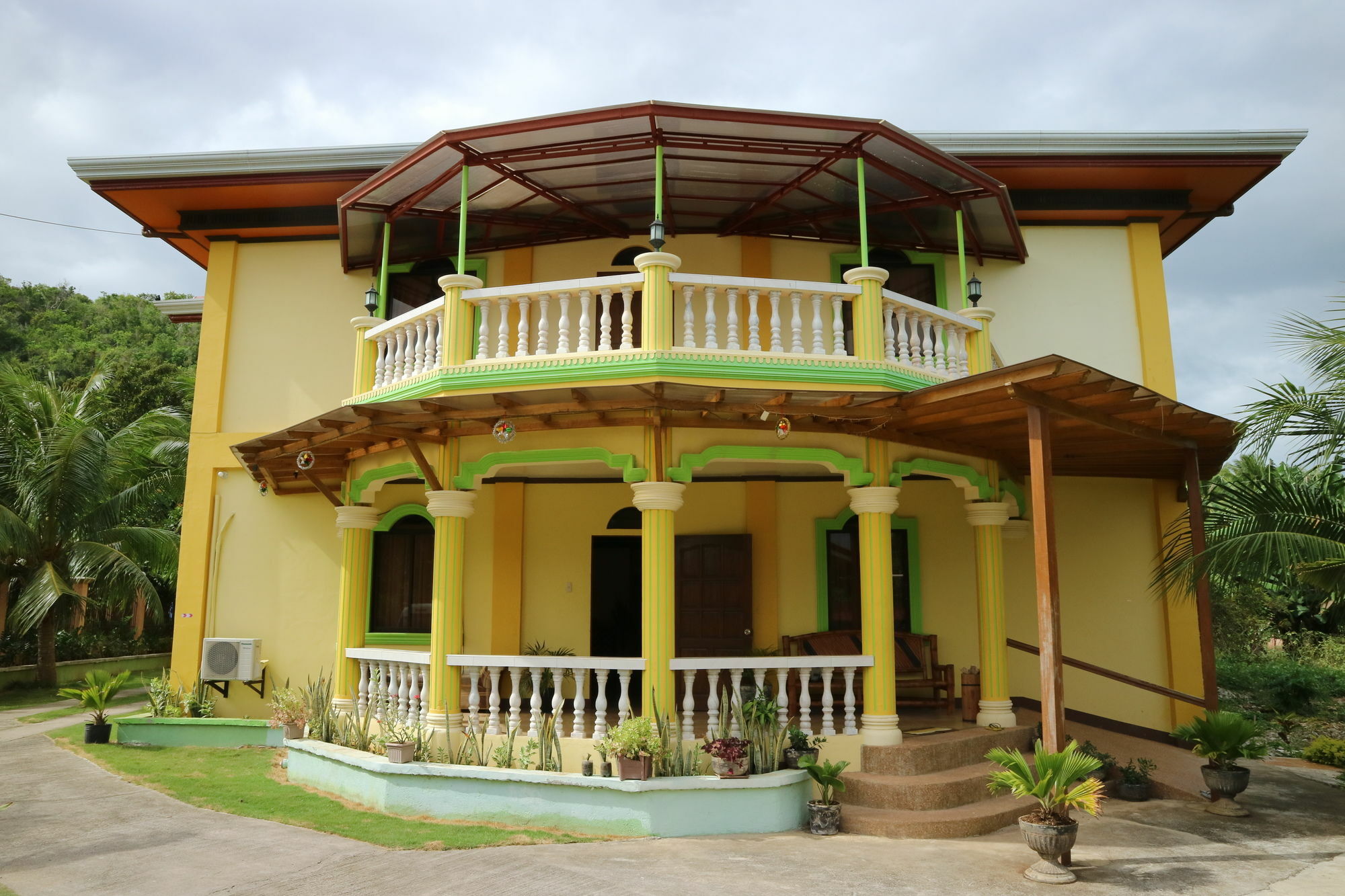 Oyo 422 Villa Emilia Pension House Panglao Exterior photo